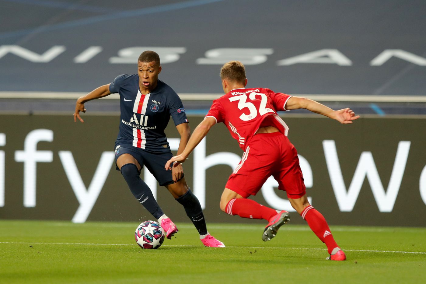 PSG vs Bayern Munich (03:00 – 15/02) | Xem lại trận đấu