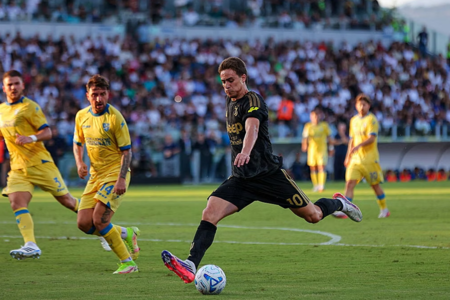 Frosinone vs Juventus (23:30 - 23/08)